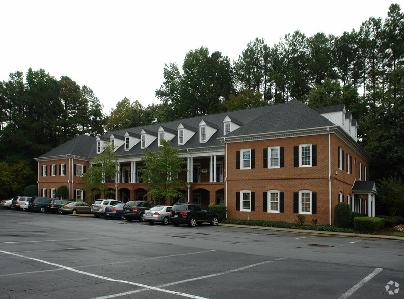 Primary Photo Of 1370 Center Dr, Dunwoody Office For Lease