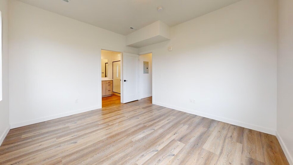 More Photos Of 1346 S Sawmill Blvd, Heber City Multifamily For Sale