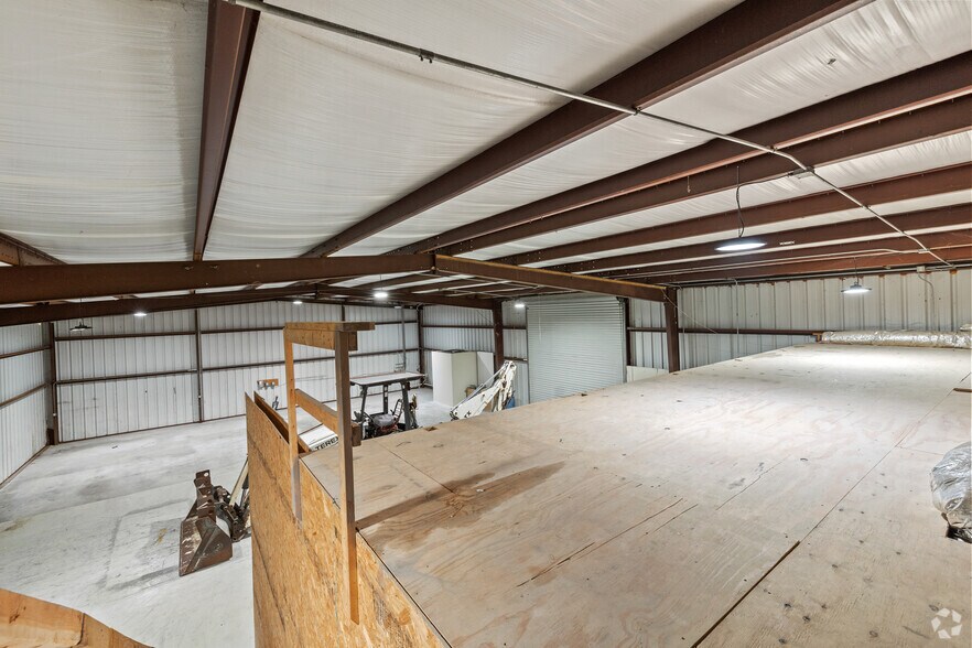 More Photos Of 410 Millennium Dr, Kyle Unknown For Lease