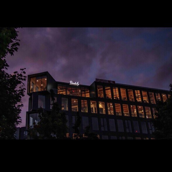 More Photos Of 3303 N Mississippi Ave, Portland Office For Lease