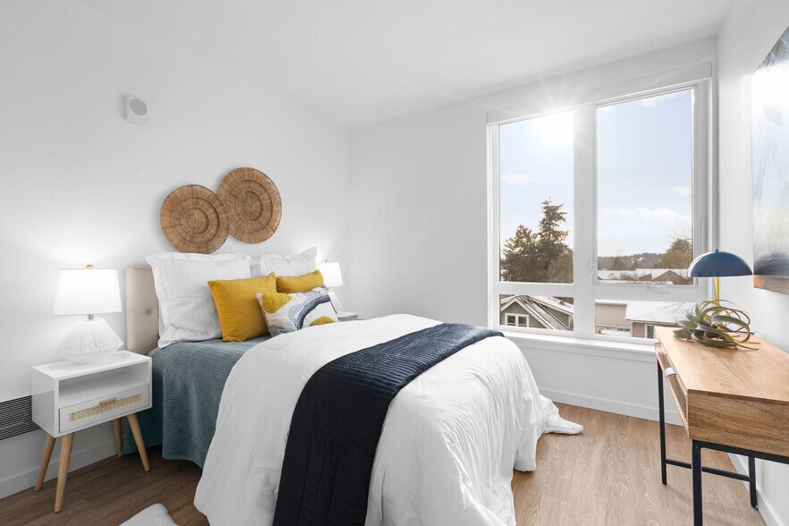 More Photos Of 2309 S Jackson St, Seattle Apartments For Lease