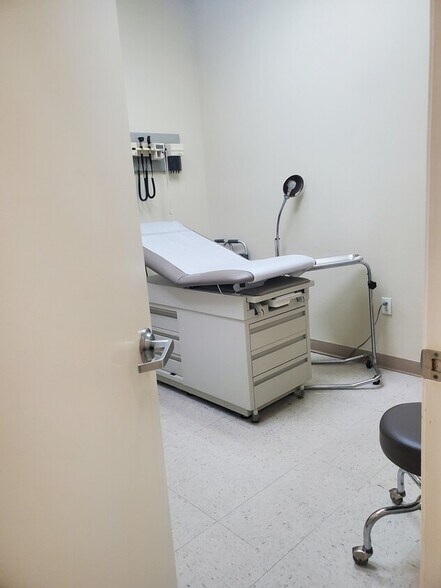More Photos Of 601 N Congress Ave, Delray Beach Medical For Lease