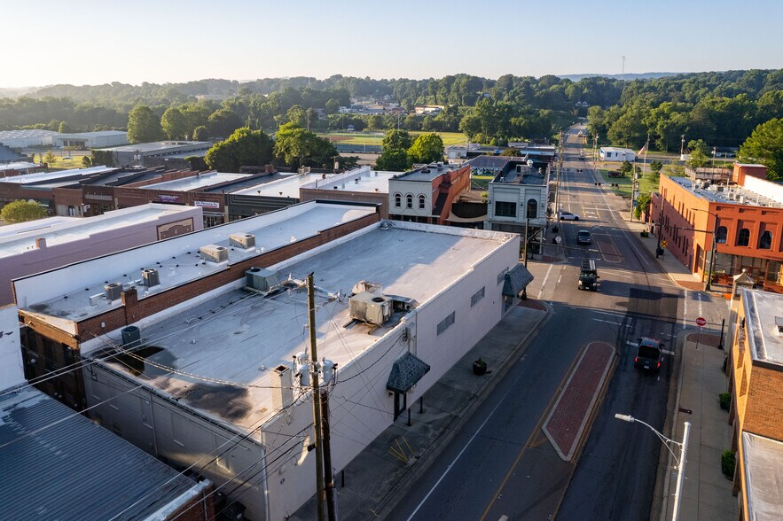 More Photos Of 101 E Main St, Elkin Restaurant For Sale