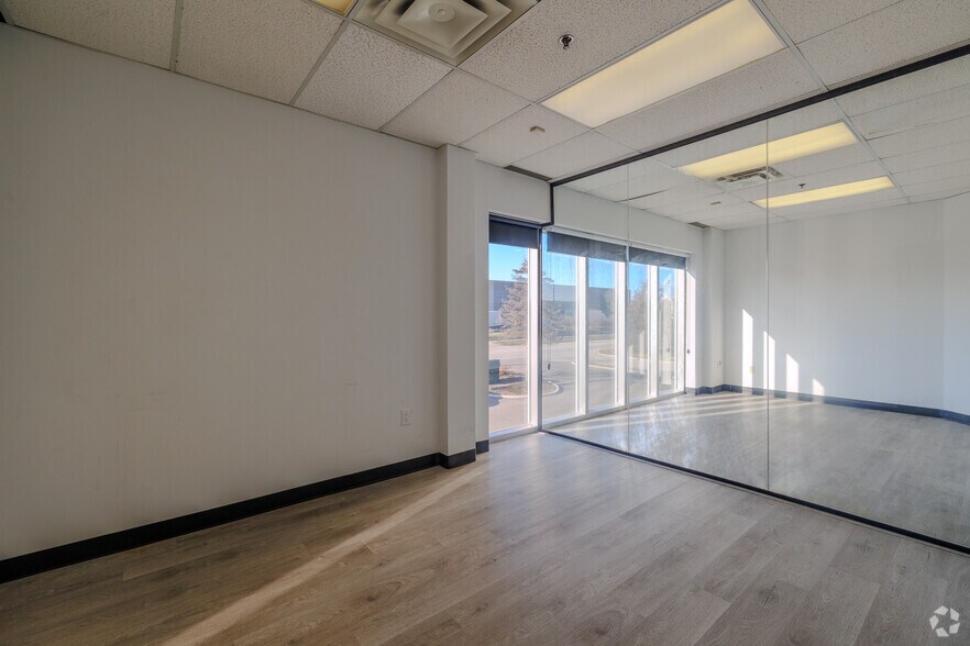 More Photos Of 6305 Danville Rd, Mississauga Warehouse For Sale