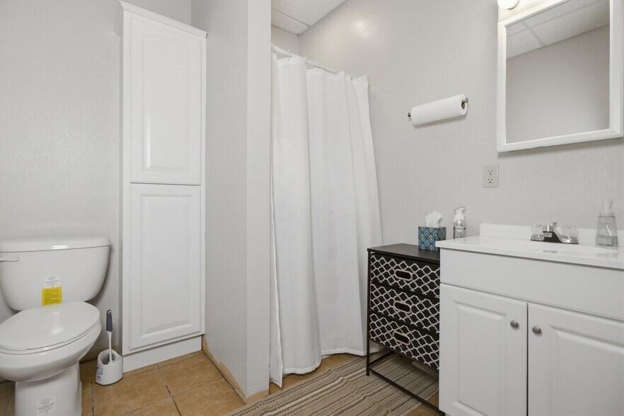 More Photos Of 1213 Highway 63, Houston General Retail For Sale