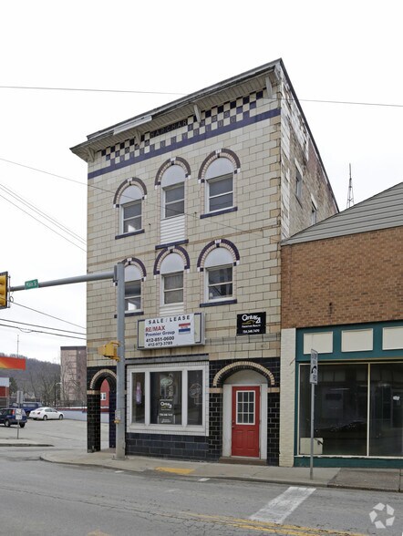 More Photos Of 718 Main St, Bentleyville Storefront Retail Residential For Sale