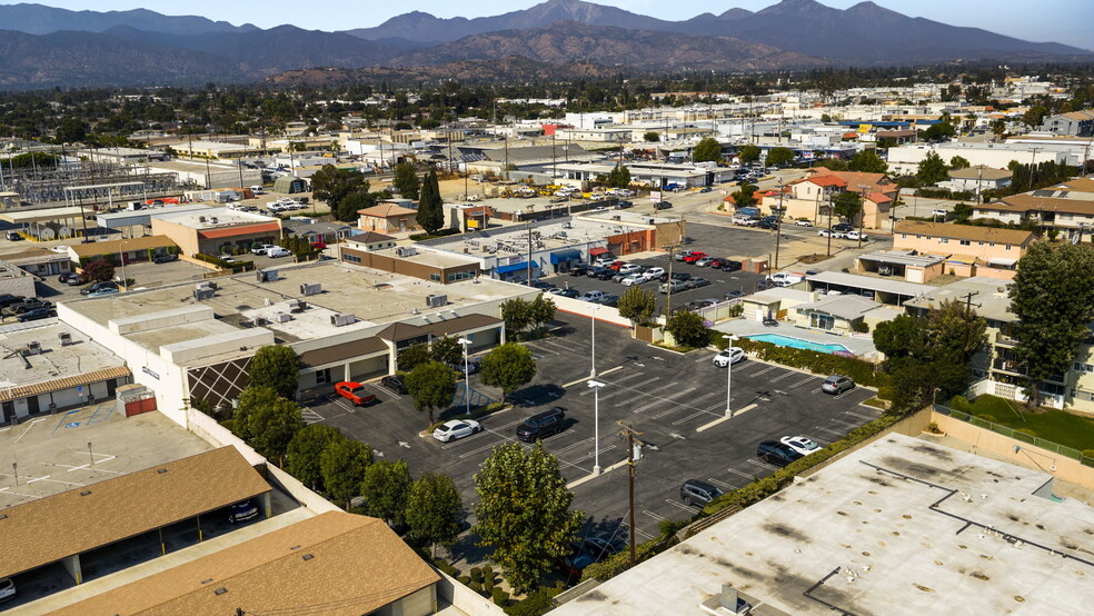 More Photos Of 554 E San Bernardino Rd, Covina Medical For Lease
