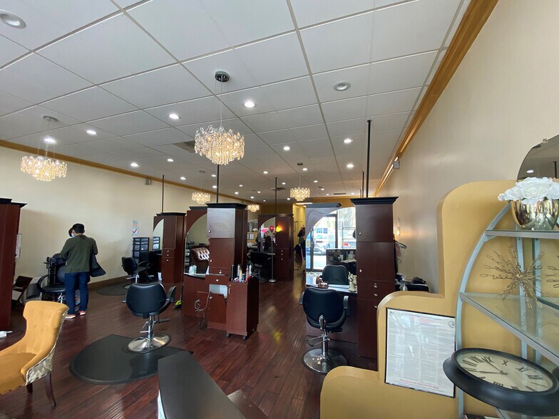 More Photos Of 1008-1010 Blossom Hill Rd, San Jose Unknown For Lease