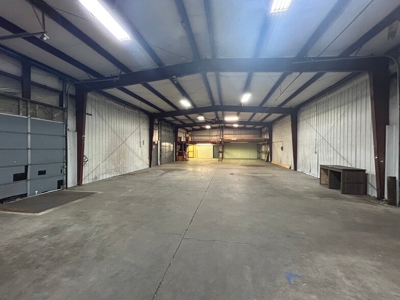 More Photos Of 2019 W Lusher Ave, Elkhart Warehouse For Sale