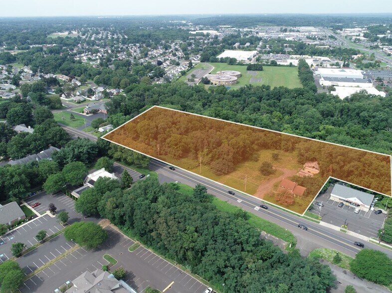 More Photos Of 106 Bristol Oxford Valley Rd, Langhorne Land For Sale