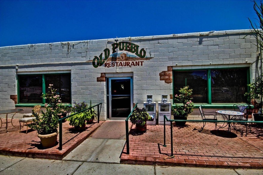 More Photos Of 505 S Main St, Florence Restaurant For Sale