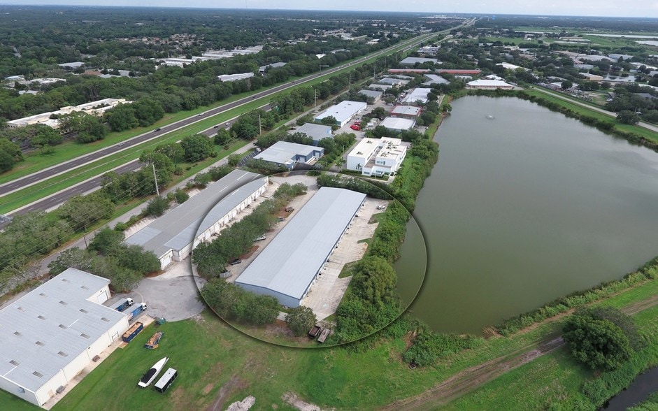 More Photos Of 2341 Porter Lake Dr, Sarasota Warehouse For Lease