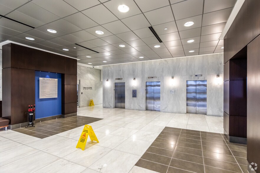 More Photos Of 1565 Carling Ave, Ottawa Office For Lease
