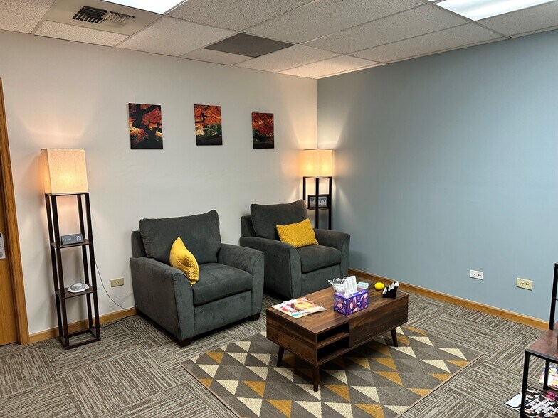 More Photos Of 11160 Huron St, Northglenn Medical For Lease