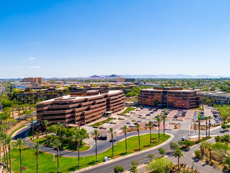 More Photos Of 4800 N Scottsdale Rd, Scottsdale Office For Lease