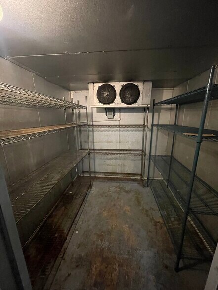 More Photos Of 423 W Girard Ave, Philadelphia Apartments For Sale