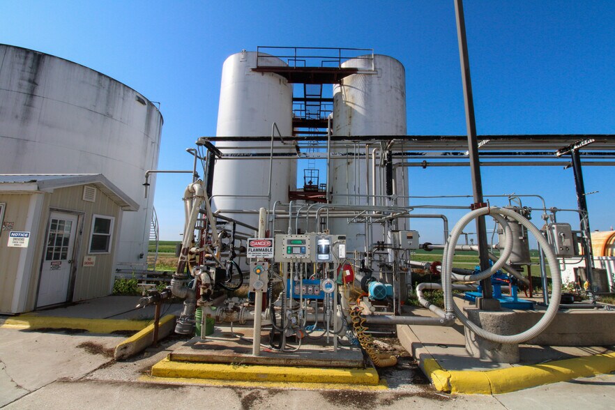 More Photos Of 6059 159th St, Galva Food Processing For Sale