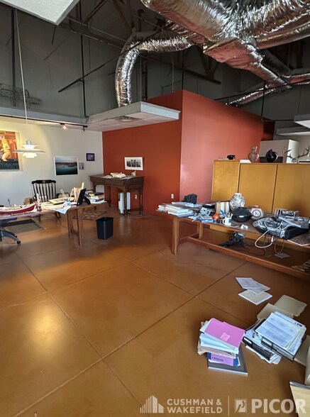 More Photos Of 451 N Bonita Ave, Tucson Warehouse For Sale