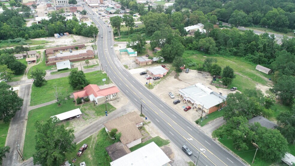 More Photos Of 215 S Washington, Livingston General Retail For Sale