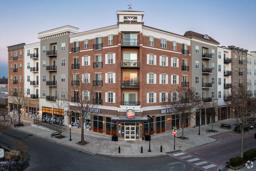 More Photos Of 11275 W Broad St, Glen Allen Unknown For Lease