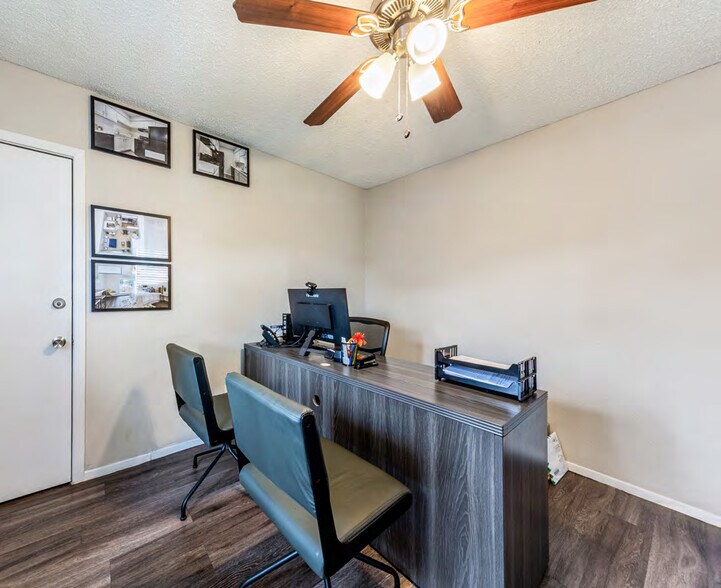 More Photos Of 1830 W Rundberg Ln, Austin Apartments For Sale