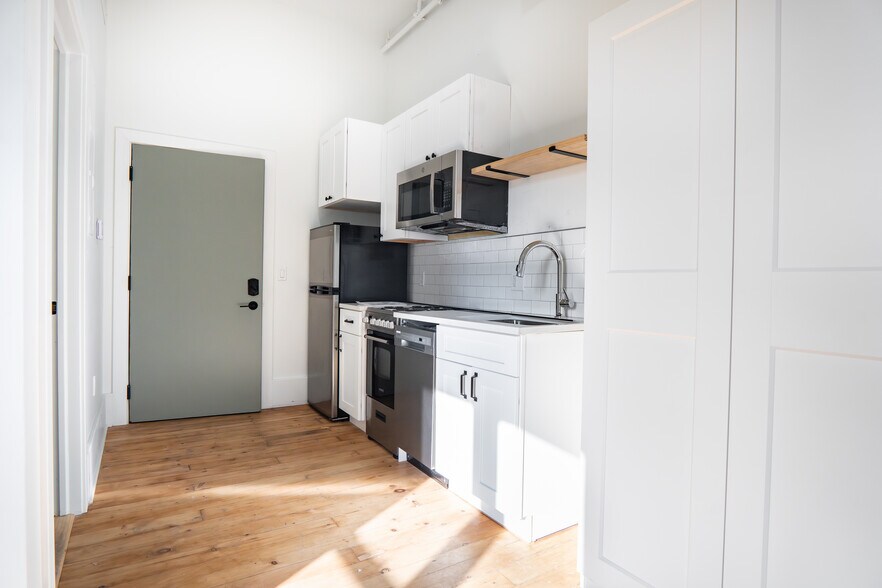 More Photos Of 4402 Butler St, Pittsburgh Apartments For Sale