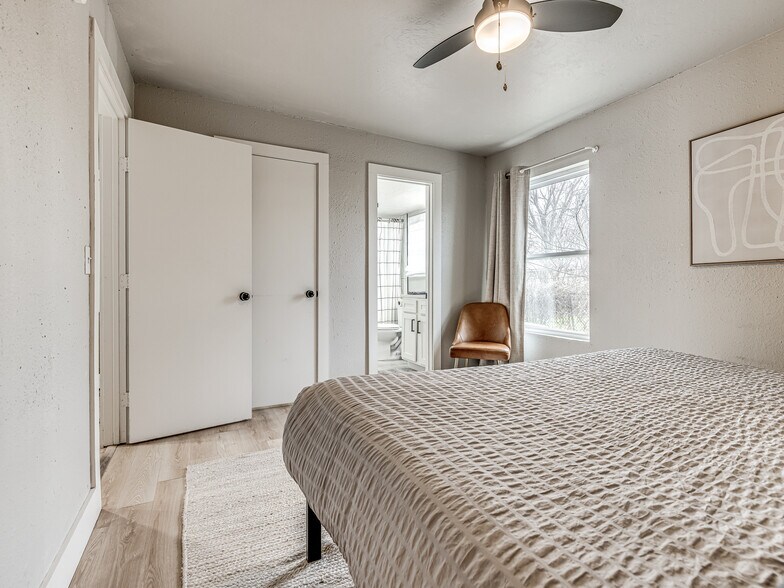 More Photos Of 735 NW 30th St, Oklahoma City Apartments For Sale