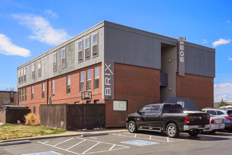 More Photos Of 175 W Belleview Ave, Englewood Apartments For Sale