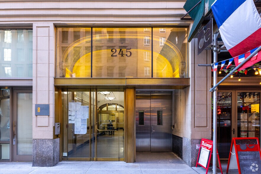 More Photos Of 245-247 W 29th St, New York Office For Lease