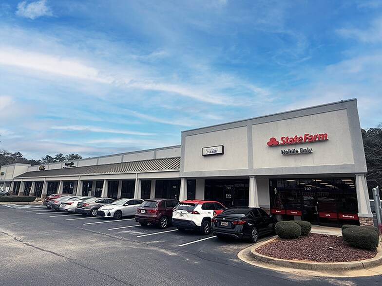 More Photos Of 685-707 Highway 3, Hampton Unknown For Lease