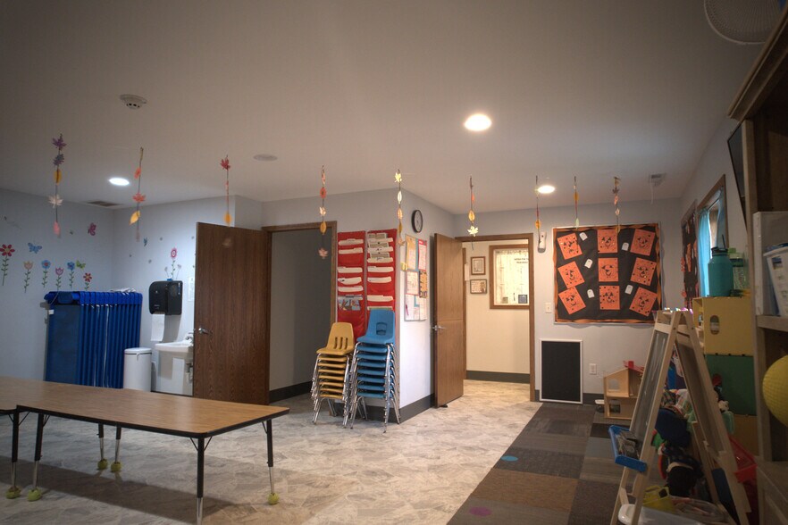More Photos Of 109 E Railroad St, Silver Lake Daycare Center For Sale
