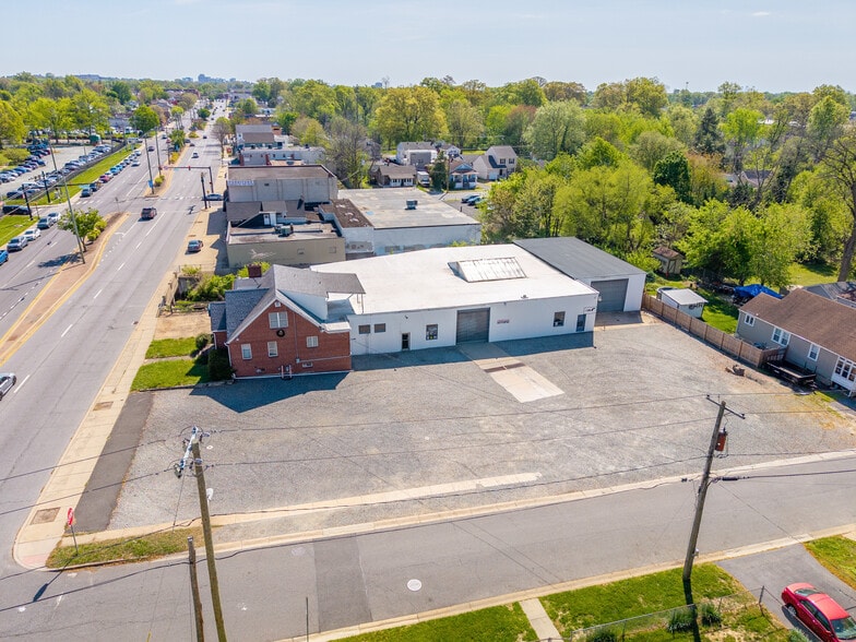 More Photos Of 1900 Kirkwood Hwy, Wilmington Freestanding For Lease