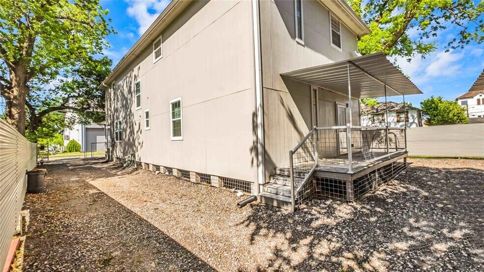 More Photos Of 4513 Nolda St, Houston Office Residential For Sale