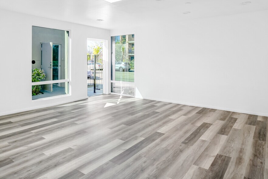 More Photos Of 269-291 E Lexington Ave, El Cajon Medical For Lease