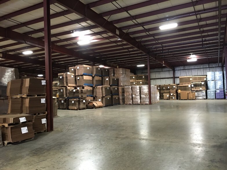More Photos Of 1210 Route 9, South Schodack Warehouse For Lease