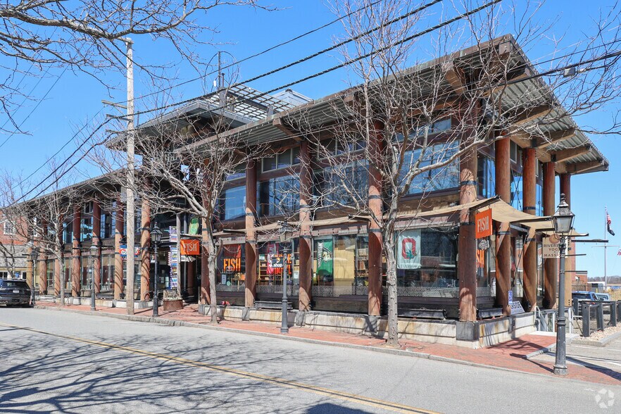 Primary Photo Of 75 Water St, Newburyport Freestanding For Lease