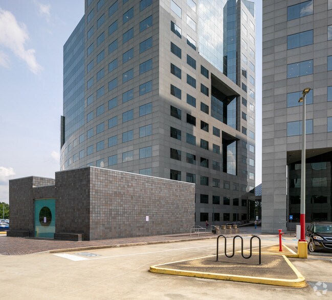 More Photos Of 3200 Windy Hill Rd SE, Atlanta Office For Lease