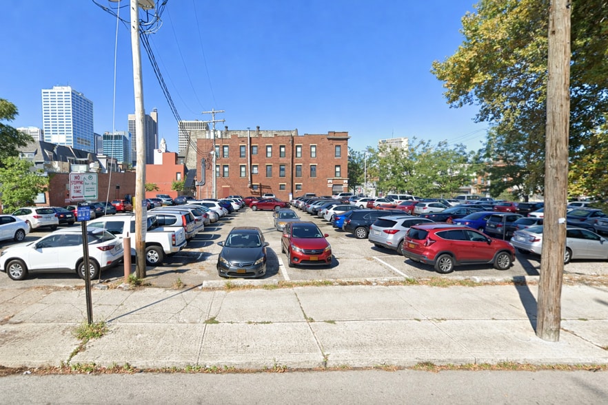 Primary Photo Of 115 Grant ave, Columbus Land For Sale
