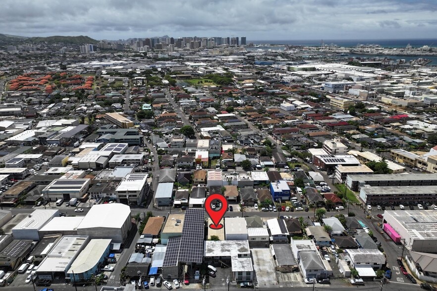 More Photos Of 748 Gulick Ave, Honolulu Office For Sale