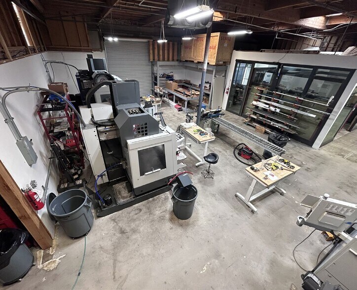 More Photos Of 1130 N Melrose Dr, Vista Warehouse For Sale