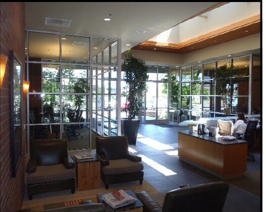 More Photos Of 735 SW 158th Ave, Beaverton Flex For Sale