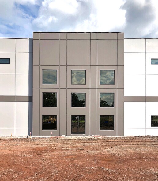 More Photos Of 520 Jersey Ave, New Brunswick Warehouse For Lease
