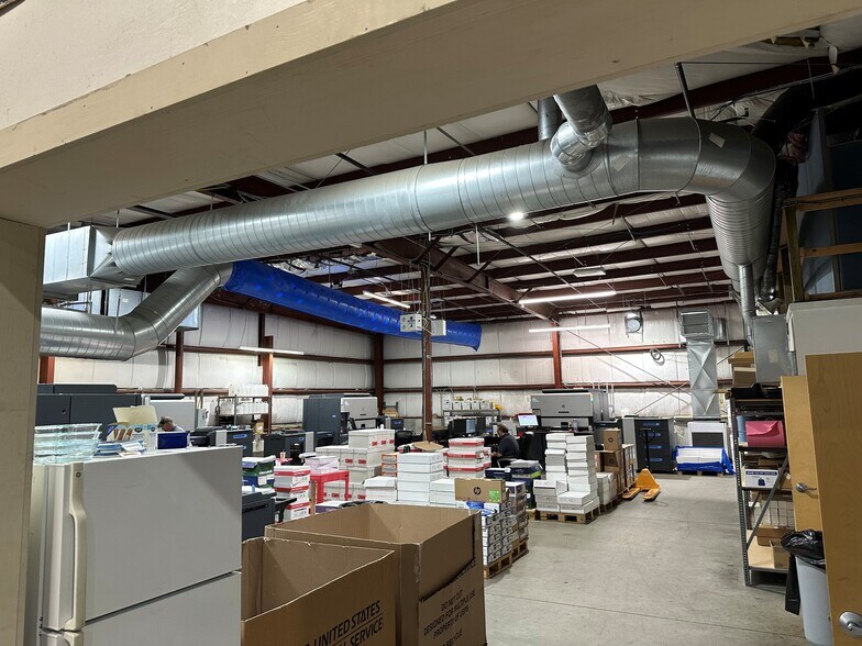 More Photos Of 116 Riverside Industrial Pky, Portland Warehouse For Lease