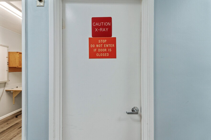 More Photos Of 3535 E 7th St, Long Beach Medical For Sale