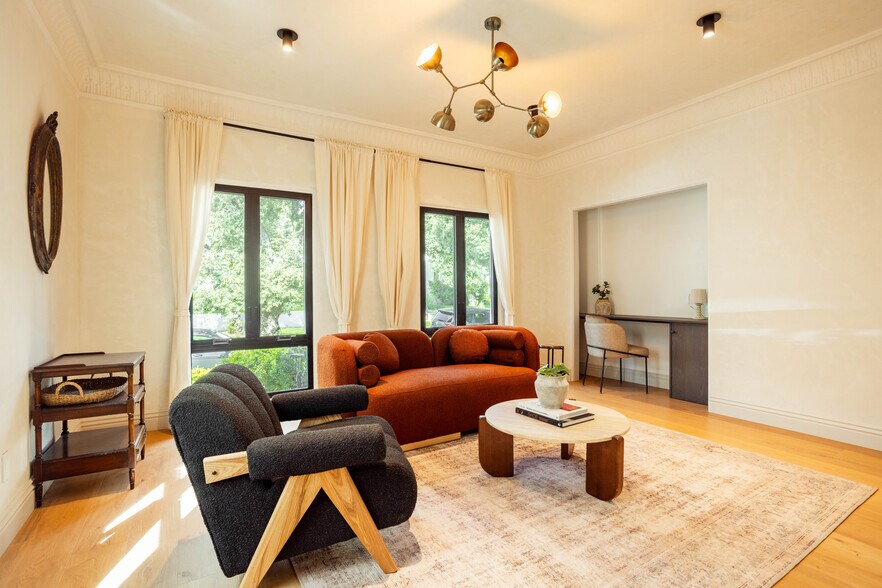 More Photos Of 144 N Clark Dr, Beverly Hills Apartments For Sale