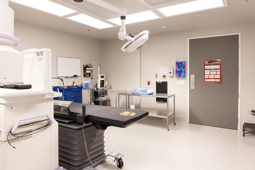 More Photos Of 11851 N 51st Ave, Glendale Medical For Lease