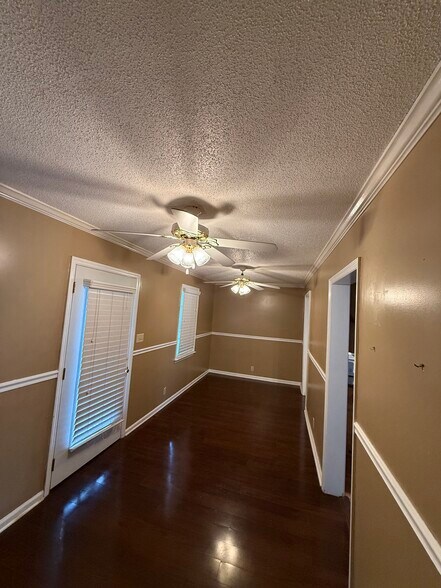 More Photos Of 630 Meinhard Rd, Port Wentworth Office For Lease