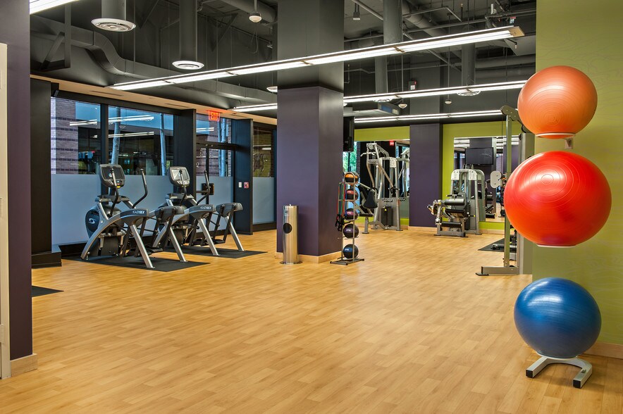 More Photos Of 1800 Diagonal Rd, Alexandria Coworking Space