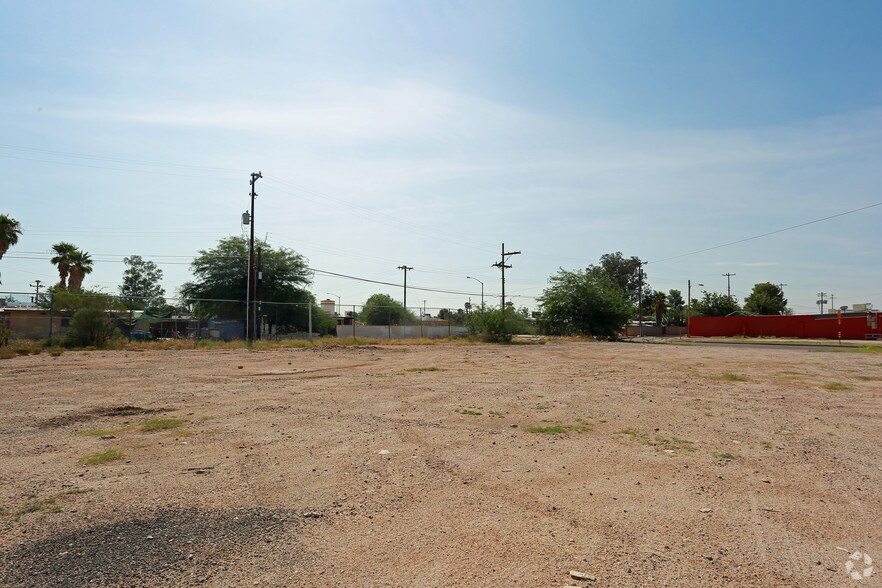 More Photos Of 2149 S Alvernon Way, Tucson Land For Sale
