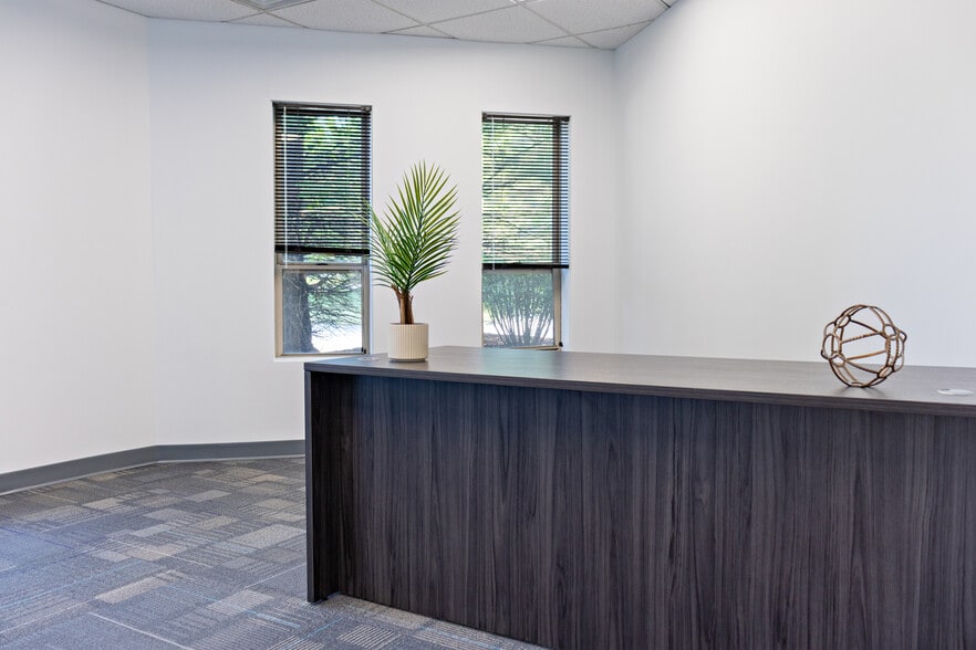 More Photos Of 100 Emerson Ln, Bridgeville Unknown For Lease